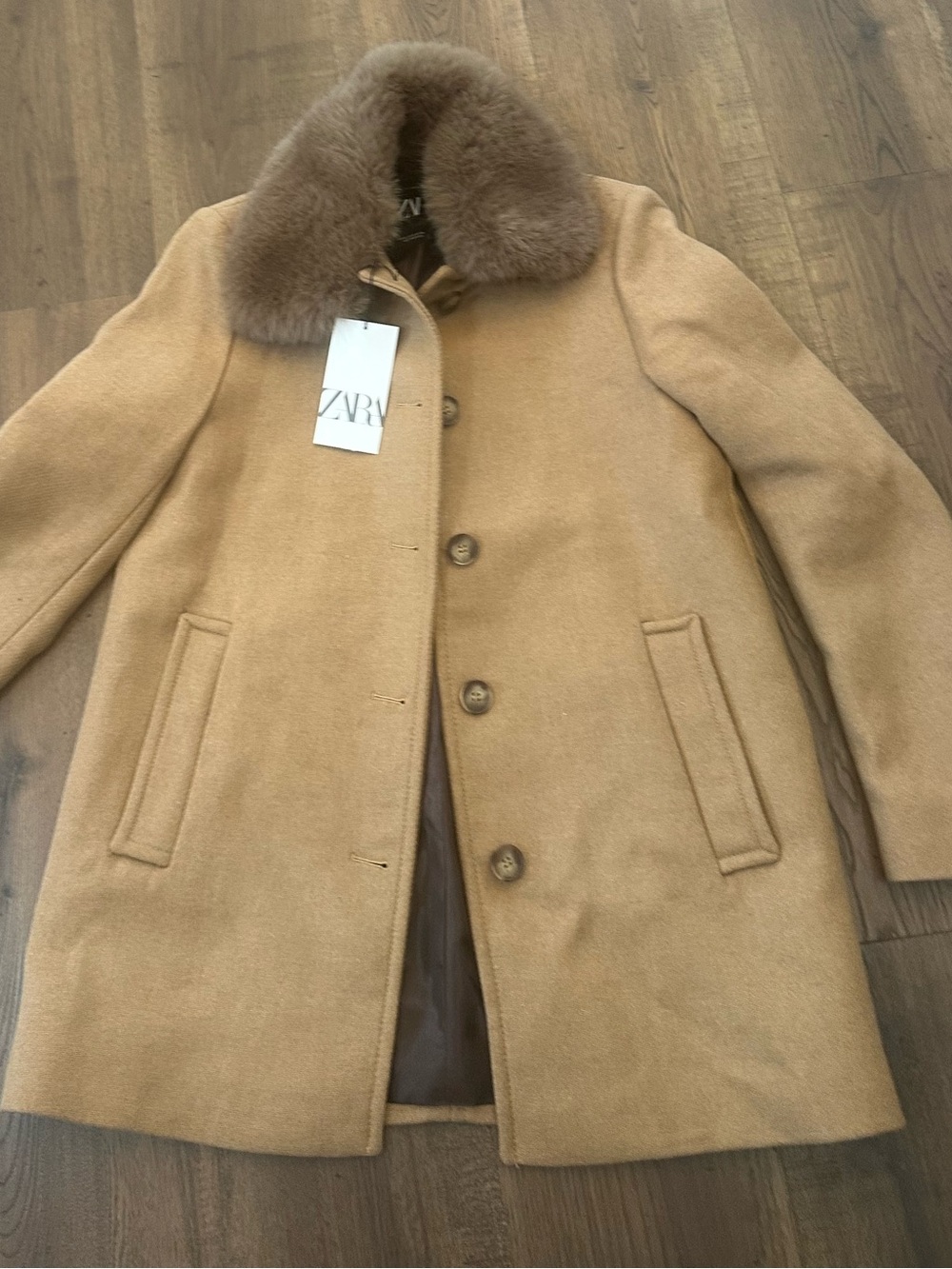 Zara Tan Wool Coat with Brown Fur Collar